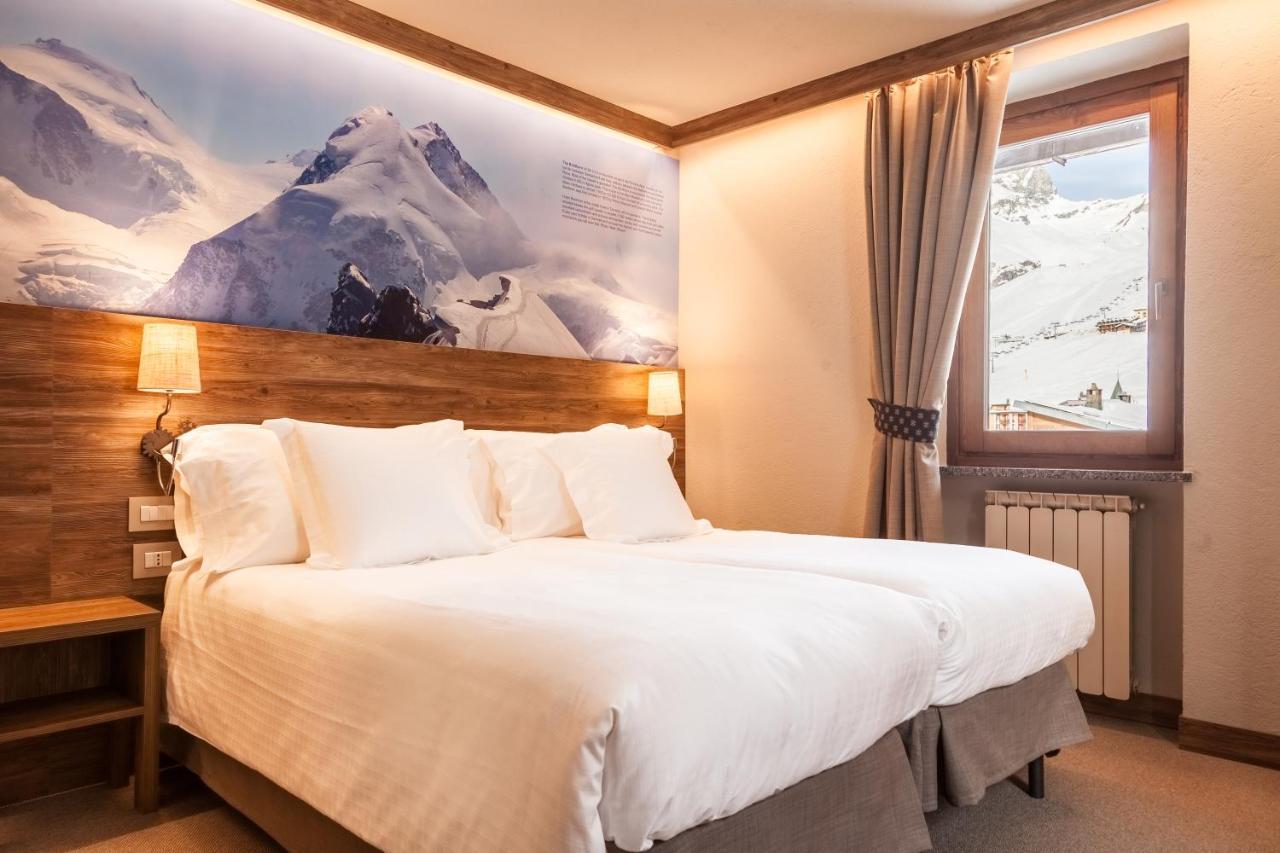 Hotel Breithorn Брей-Червиния Экстерьер фото