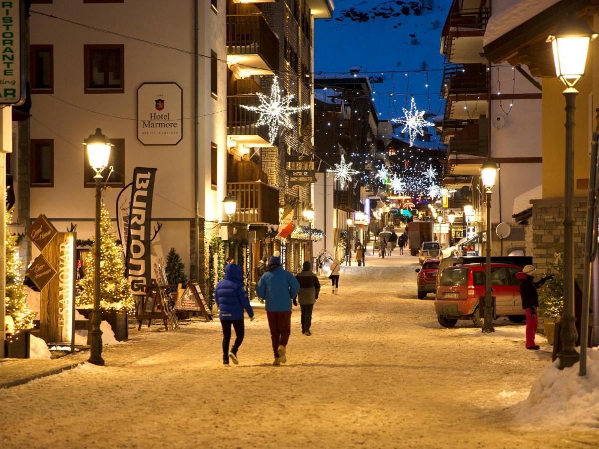 Hotel Breithorn Брей-Червиния Экстерьер фото